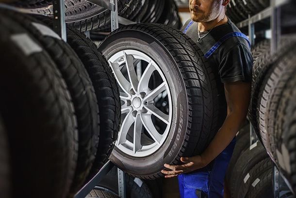 GRÚAS Y MULTISERVICIOS SNAR