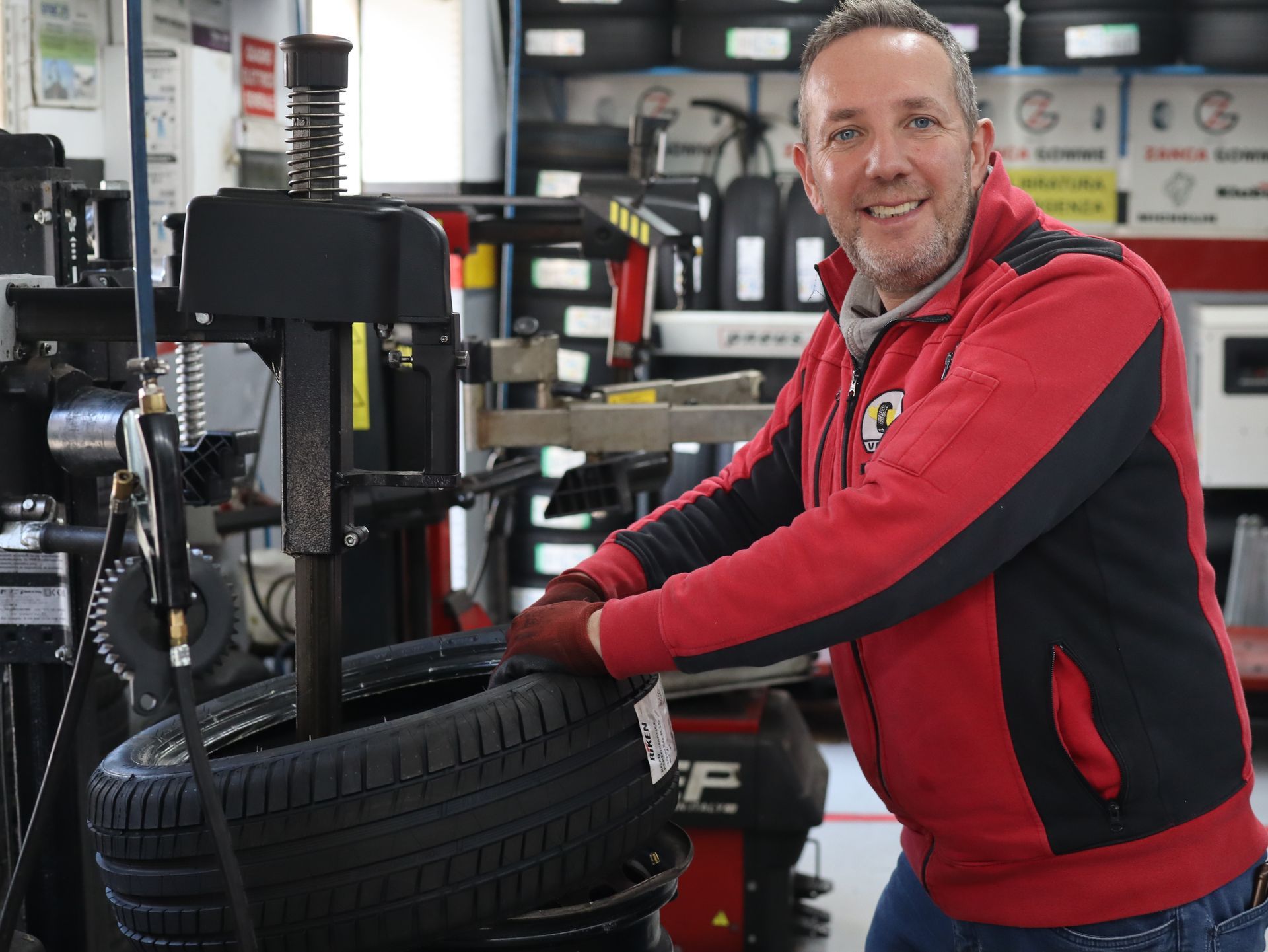 Cambio gomme auto a Palermo