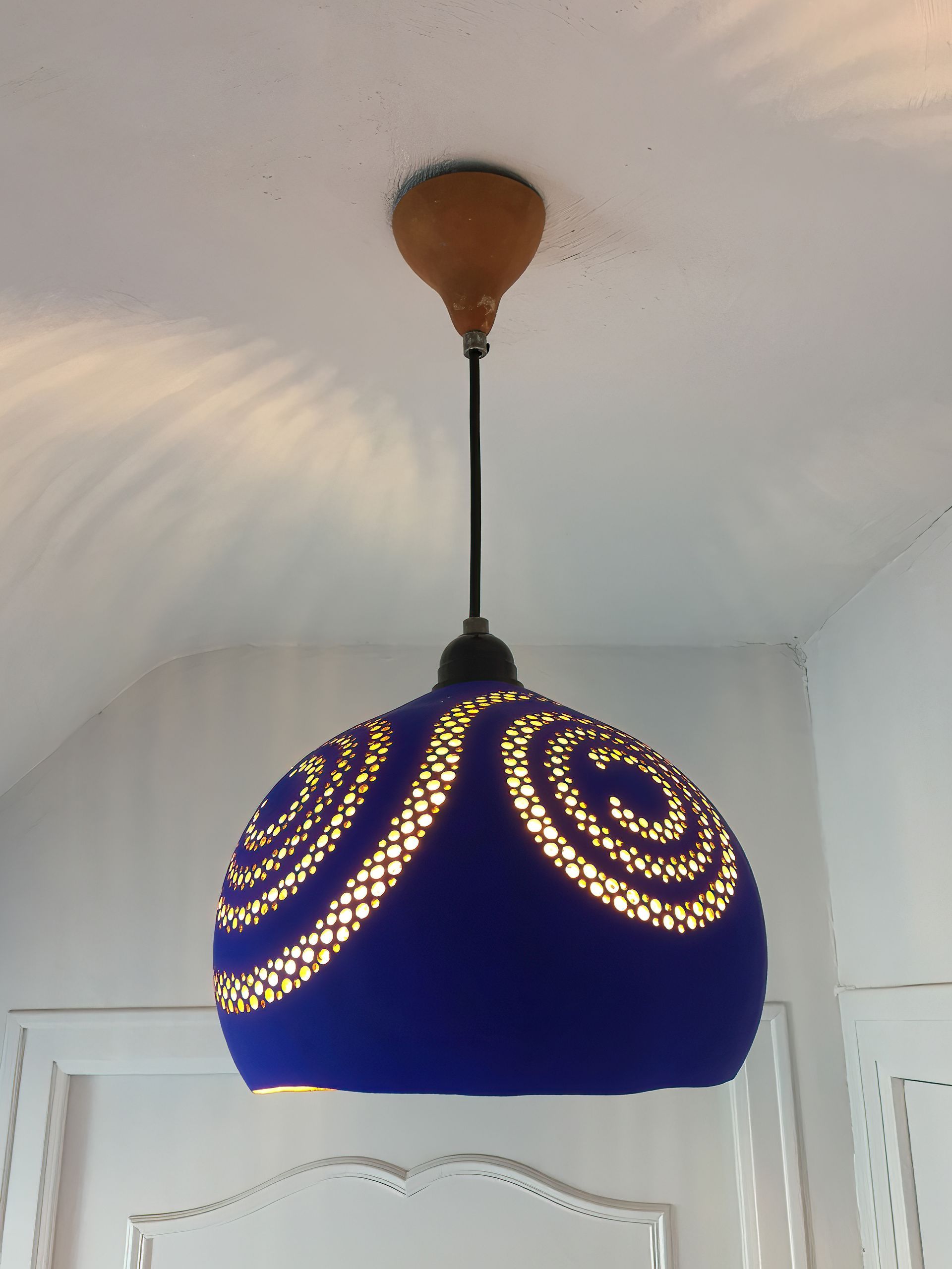 Suspension bleu outre mer