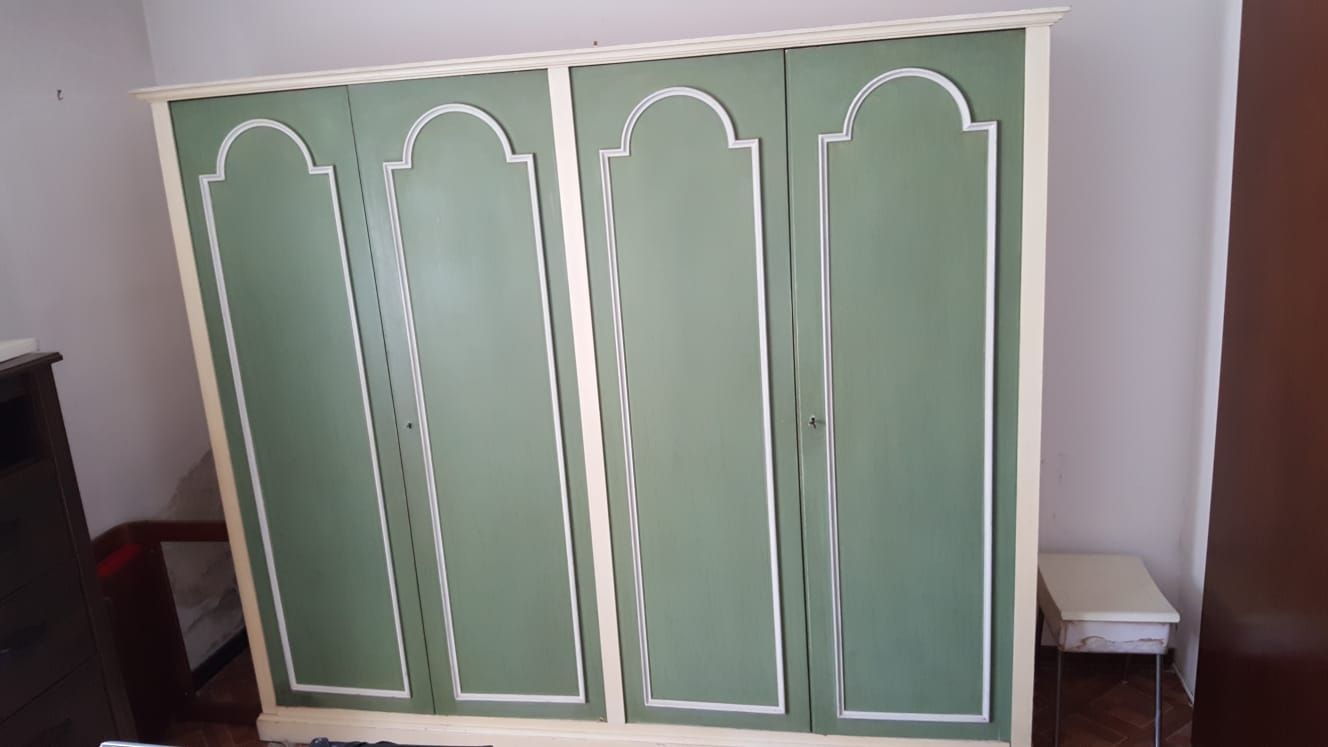 armadio a muro restaurato