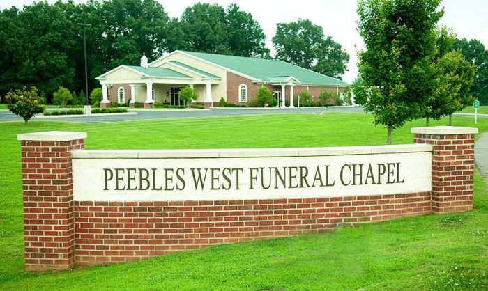 Exterior view of Peebles West Funeral Chapel - Oakland in Somerville, TN.