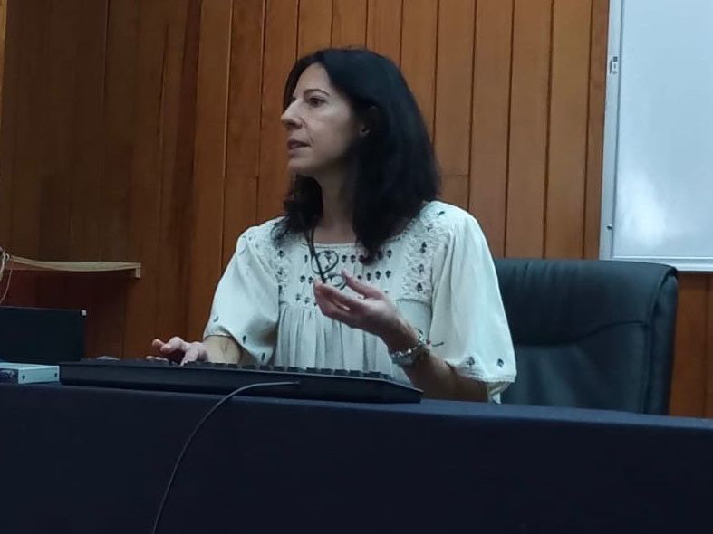Prof. Doutora Joana Saraiva