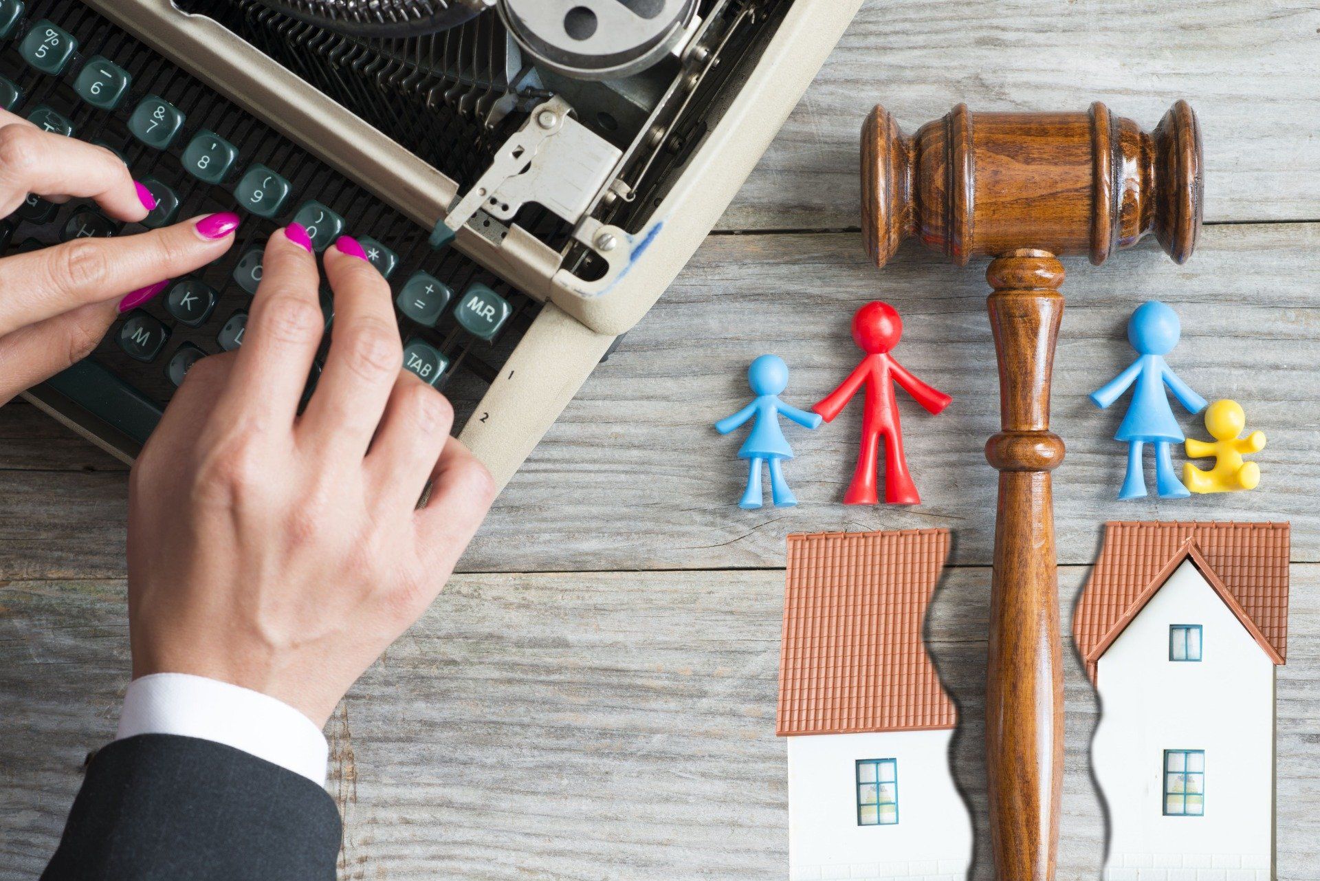 Trennungs- und Scheidungsvereinbarungen - Erworbene Immobilien  innerhalb einer Scheidung regeln