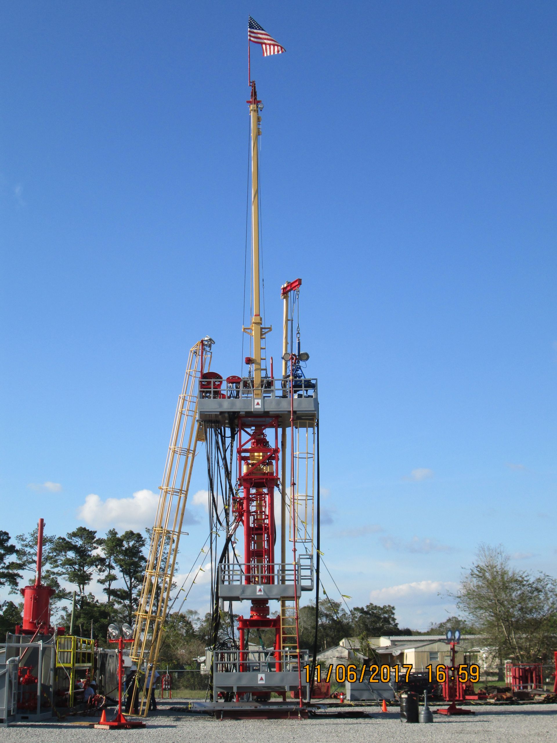 Unit 225-1 is a quick-jack configuration