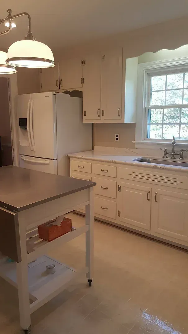 Pine Kitchen Cabinets after BM Command Satin Decorator's White CC-20