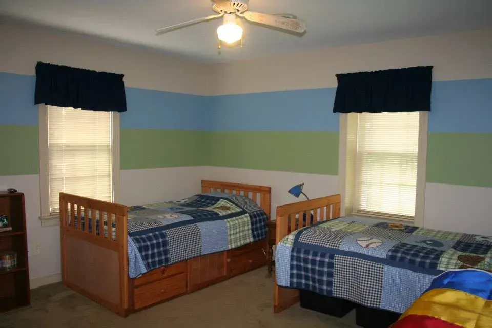 Boyes Room Blue and Green Stripes