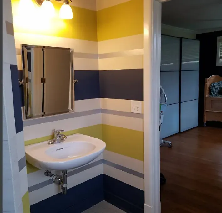 Striped Bathroom Walls
Navy Blue, Lime Green and Metallic Silver Stripes
Boys Bathroom Stripes