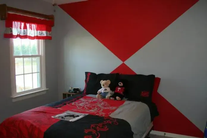 Red and Gray Hourglass Stripe