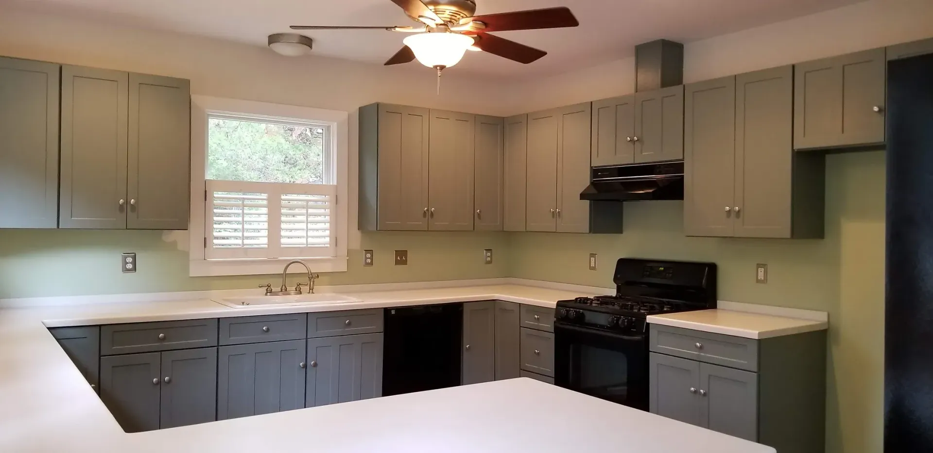 Painted Kitchen Cabinets
Gray Kitchen Cabinets