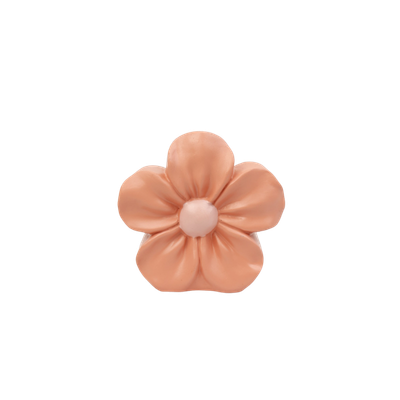Een perzikkleurige, bloemvormige kastknop met vijf blaadjes en een klein, lichtroze cirkelvormig middenstuk.