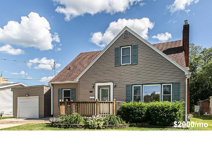 2120 Simpson St Dubuque