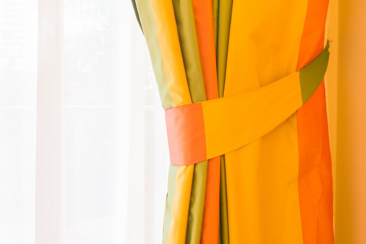 custom draperies