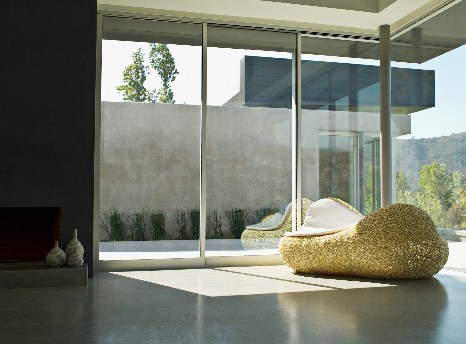 Sliding Door