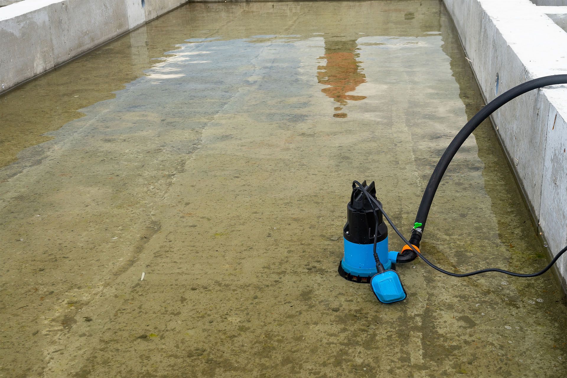 dewatering pump