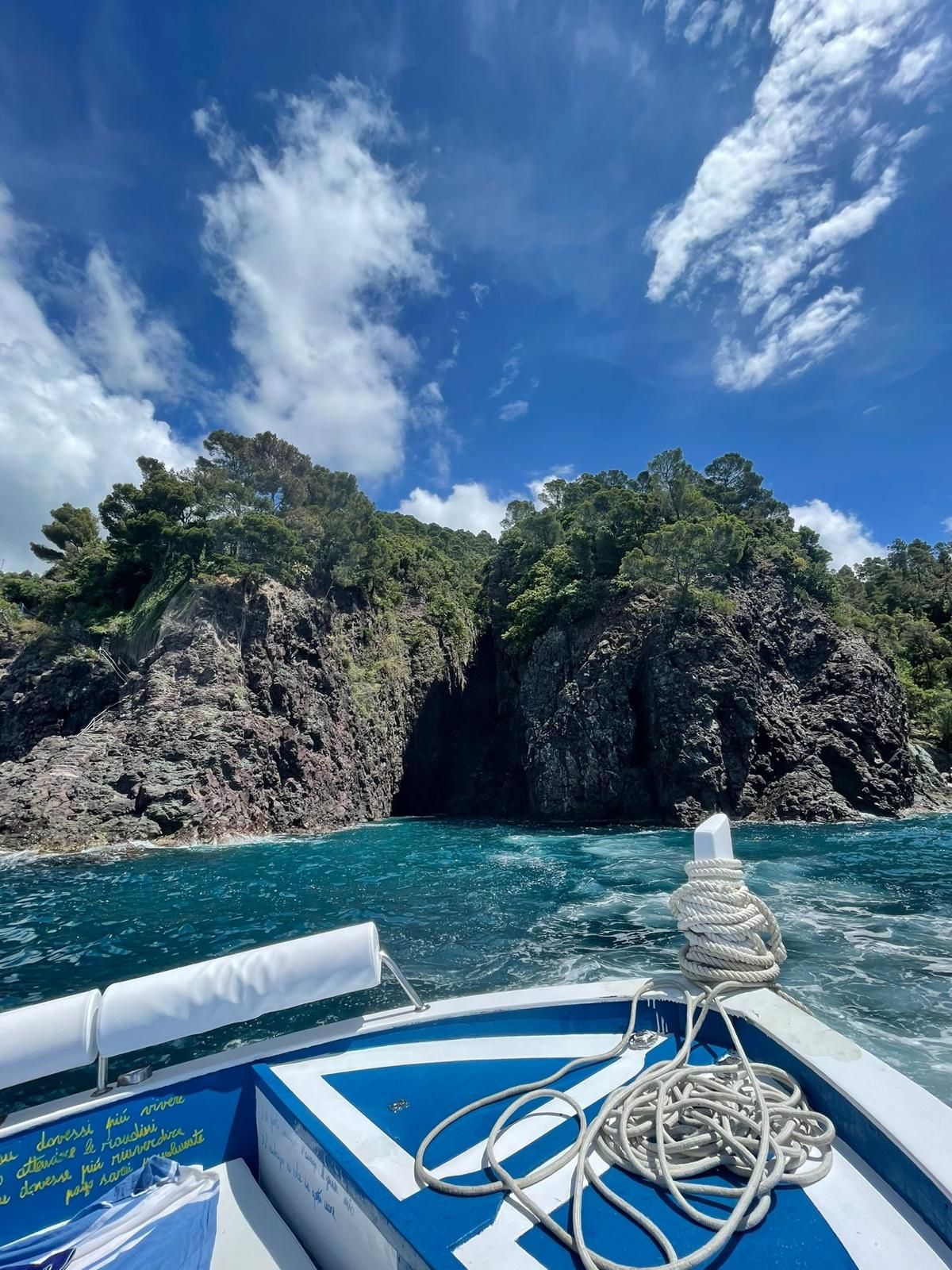 ROSA DEI VENTI 5 TERRE BOAT TOURS Levanto
