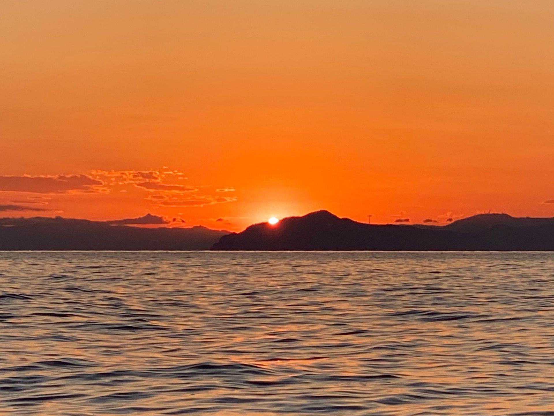 sunset tour con guida e aperitivo 5 terre al tramonto Rosa dei Venti 5 Terre Boat Tours Levanto