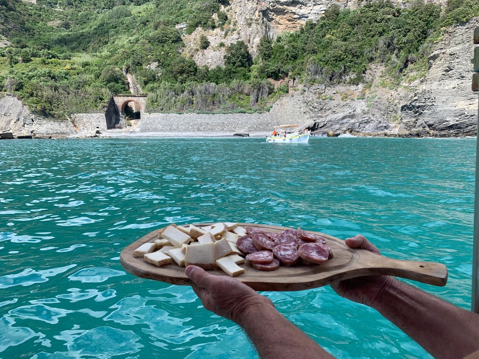 tour con brunch 5 terre Rosa dei Venti Levanto