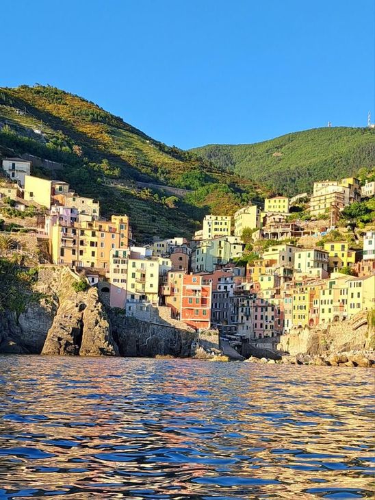 escursioni a Riomaggiore Rosa dei Venti 5 Terre Boat Tours