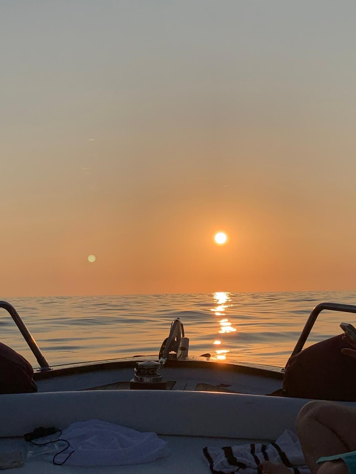 prenotazioni escursioni tramonto 5 terre Rosa dei Venti 5 Terre Boat Tours Levanto