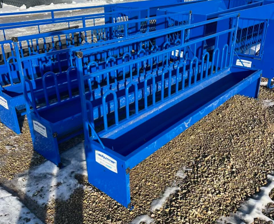 Mar-Weld Bunk Feeder