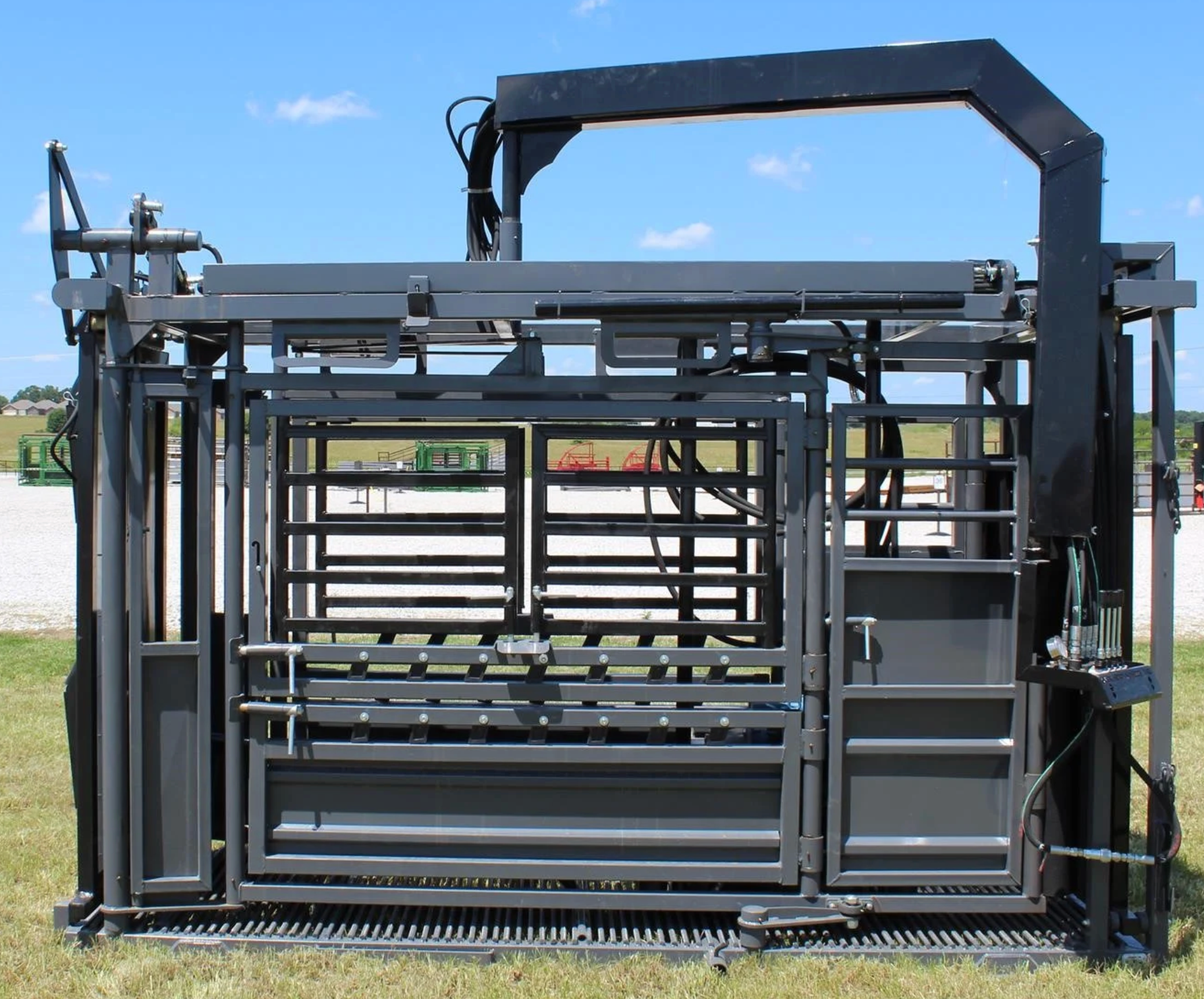 Rancher Hydraulic Chute