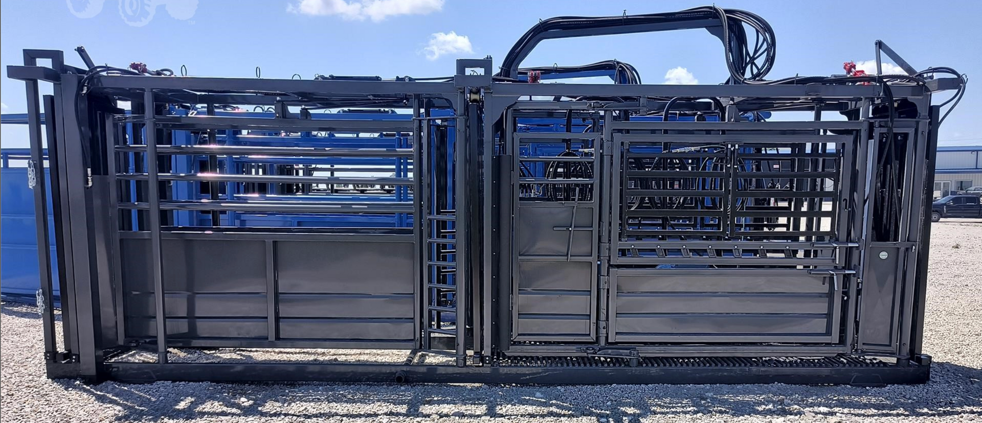 Rancher XL Cattle Chute