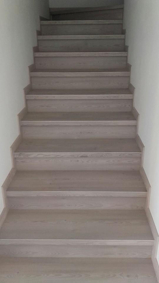 scale per interni in legno