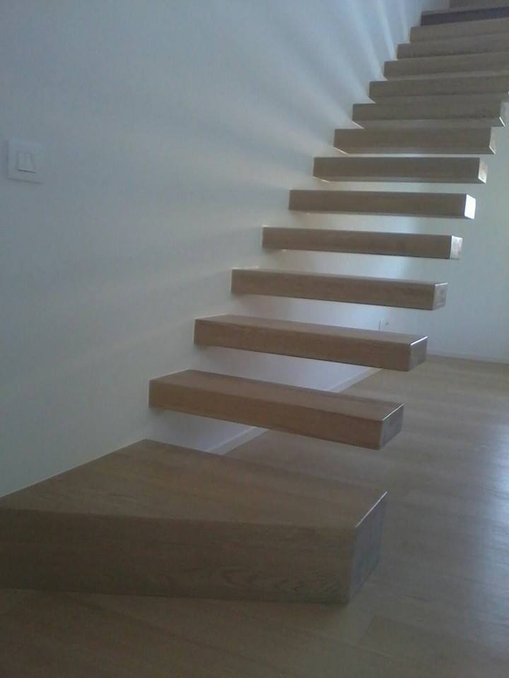 realizzazione scale in legno per interni