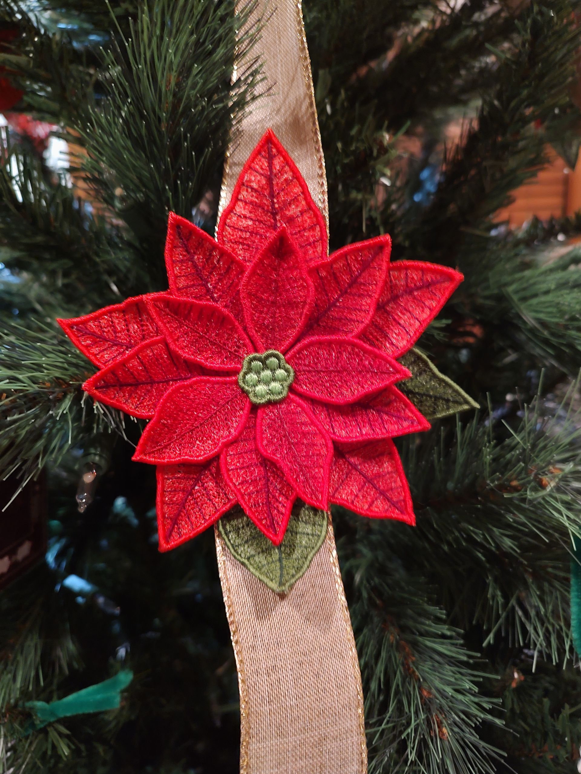 Poinsettia Garland
