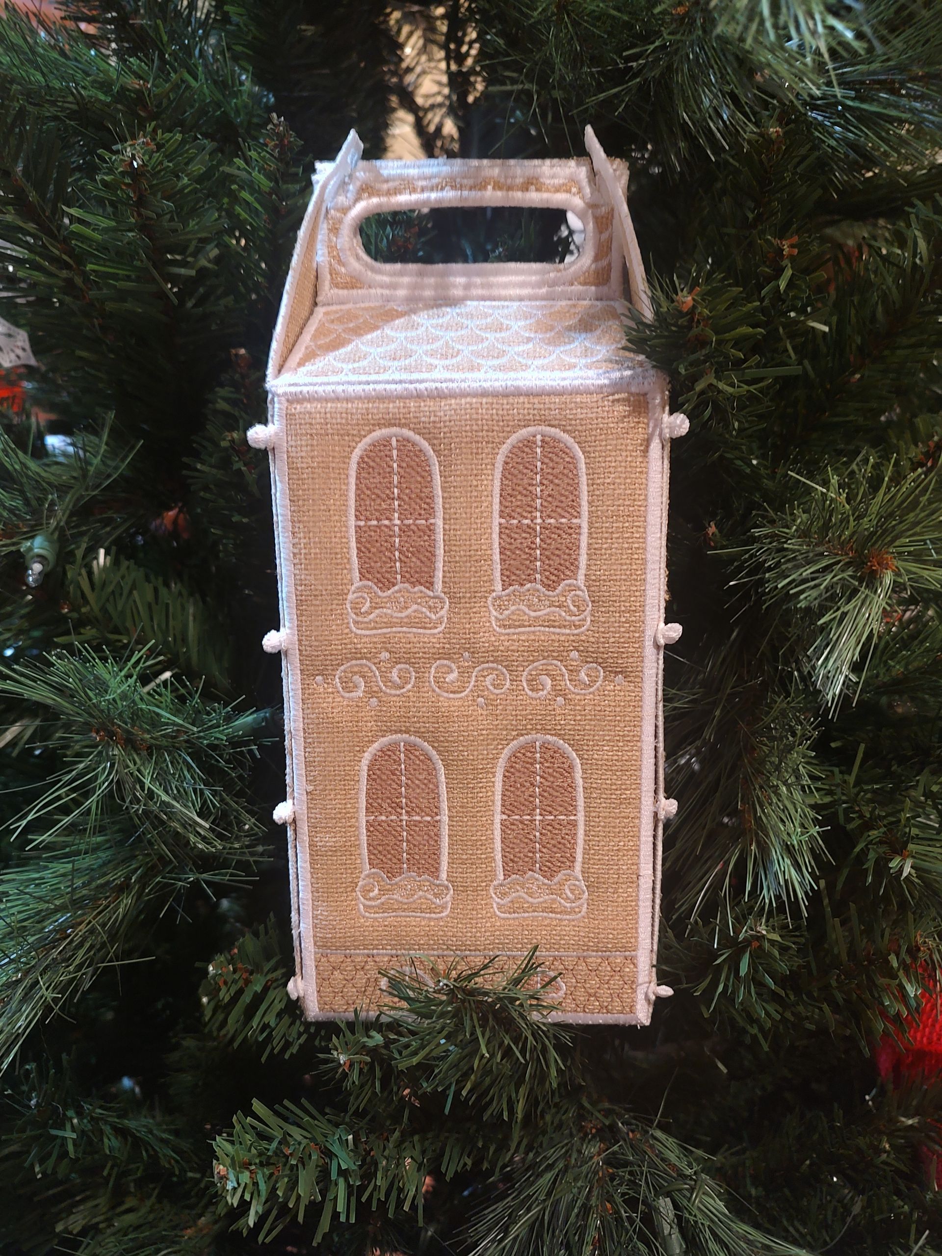 Gingerbread Townhouse Gift Box