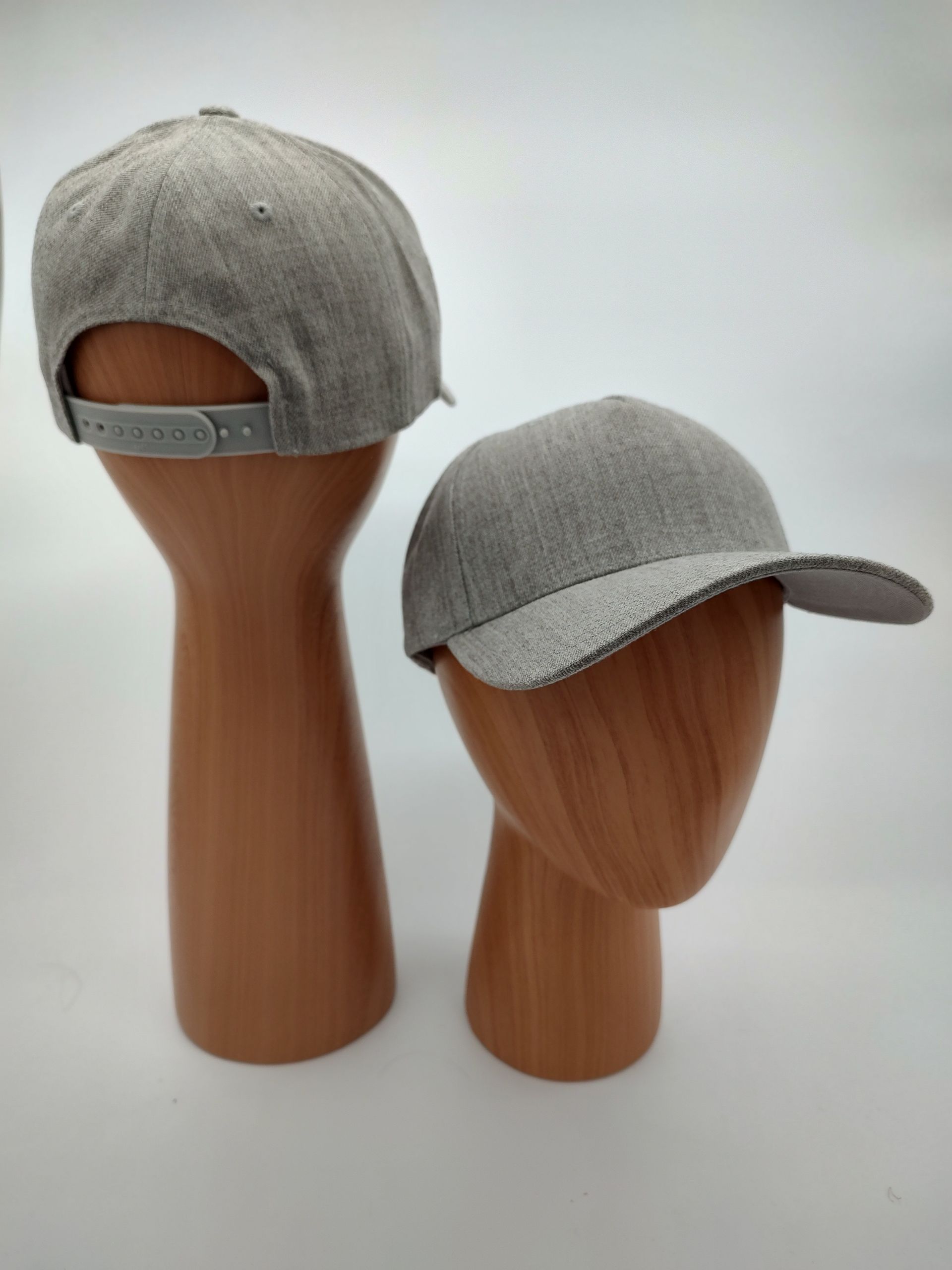 YP CLASSICS® 5-PANEL PREMIUM CURVED VISOR SNAPBACK CAP