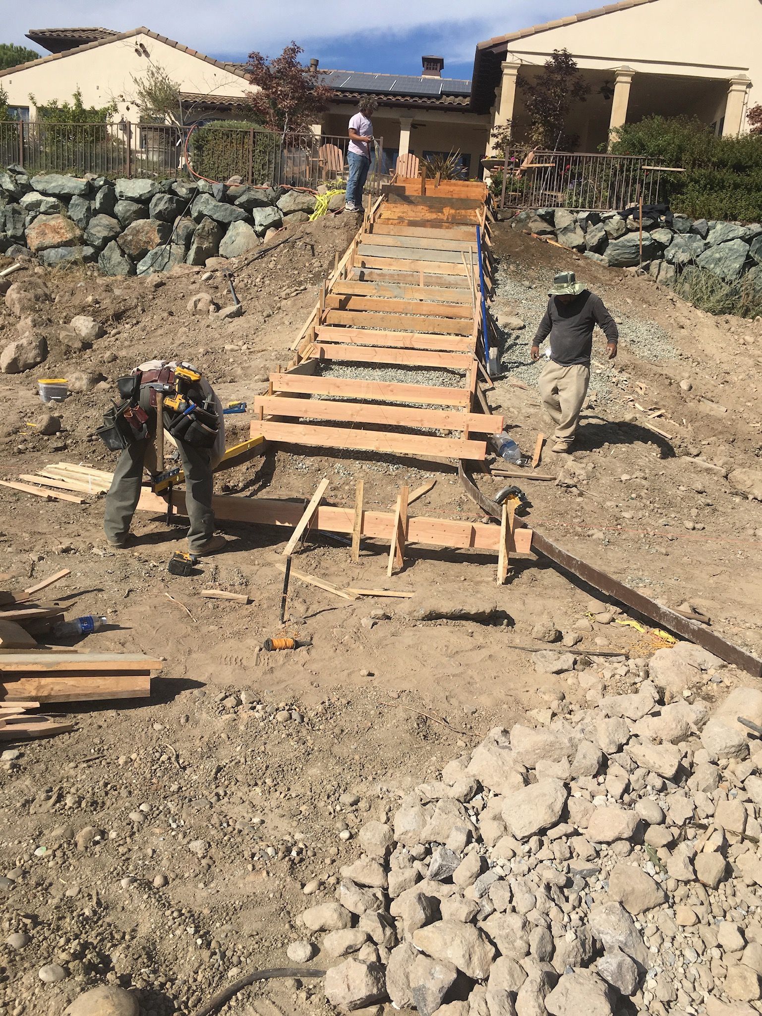 Custom Concrete Sidewalks and Paths