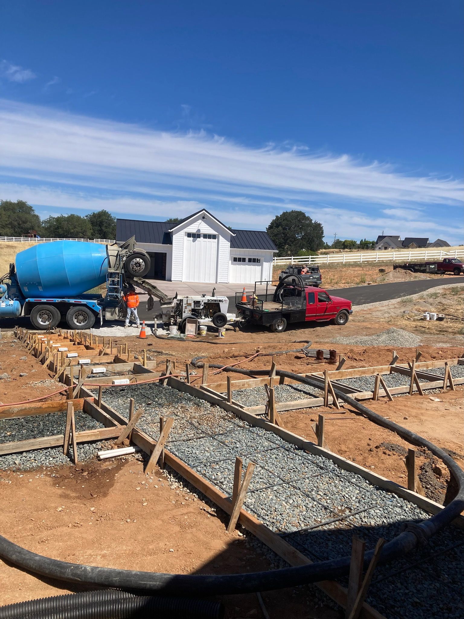 Custom Concrete Sidewalks and Paths