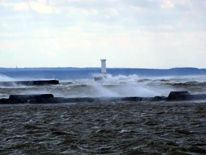 Ship Building in Buffalo and Models of Great Lakes Freighters