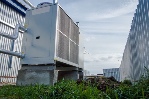 HVAC — HVAC Air Chillers on Rooftop Units of Air Conditioner for Large Industry in Downey, CA