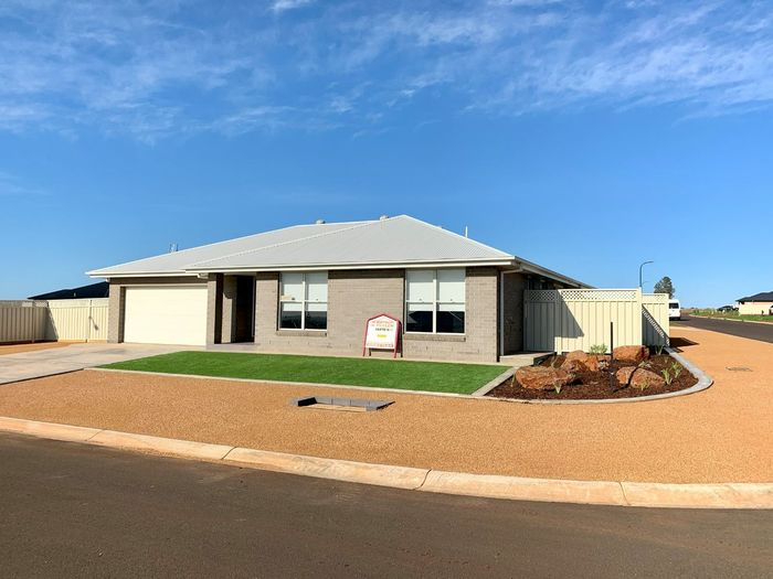 Modern New Build House — Builders in Dubbo, NSW
