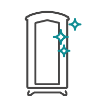 Une garde-robe propre et droite avec des paillettes bleu sarcelle.