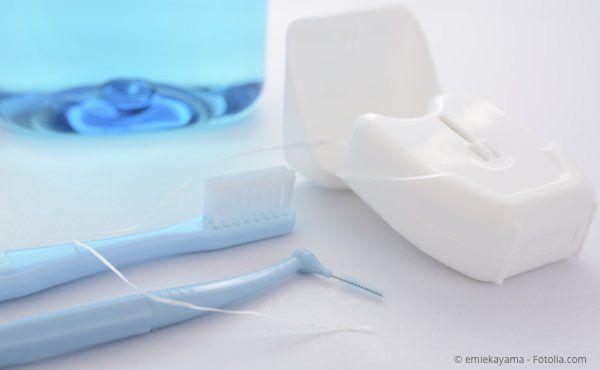 Zahnzwischenräume reinigen