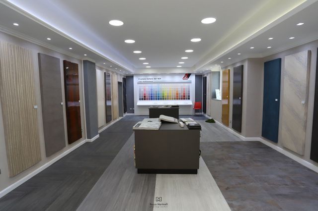 showroom con diverse proposte di smati