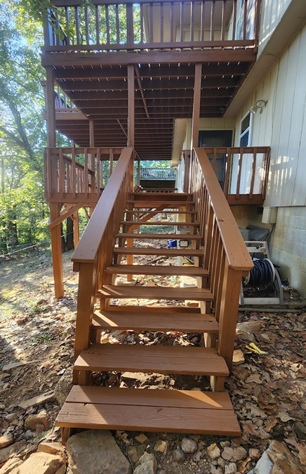 Deck Stair Stain and Paint in Little Rock & Central Arkansas Photo