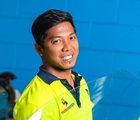 Bryan Tinsay — Trusty Glass In Alice Springs, NT