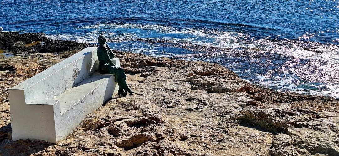 torrevieja playa de la mata casa del ancla aquopolis parque del molino parque aromático zenia boulevar habaneras centro comercial
