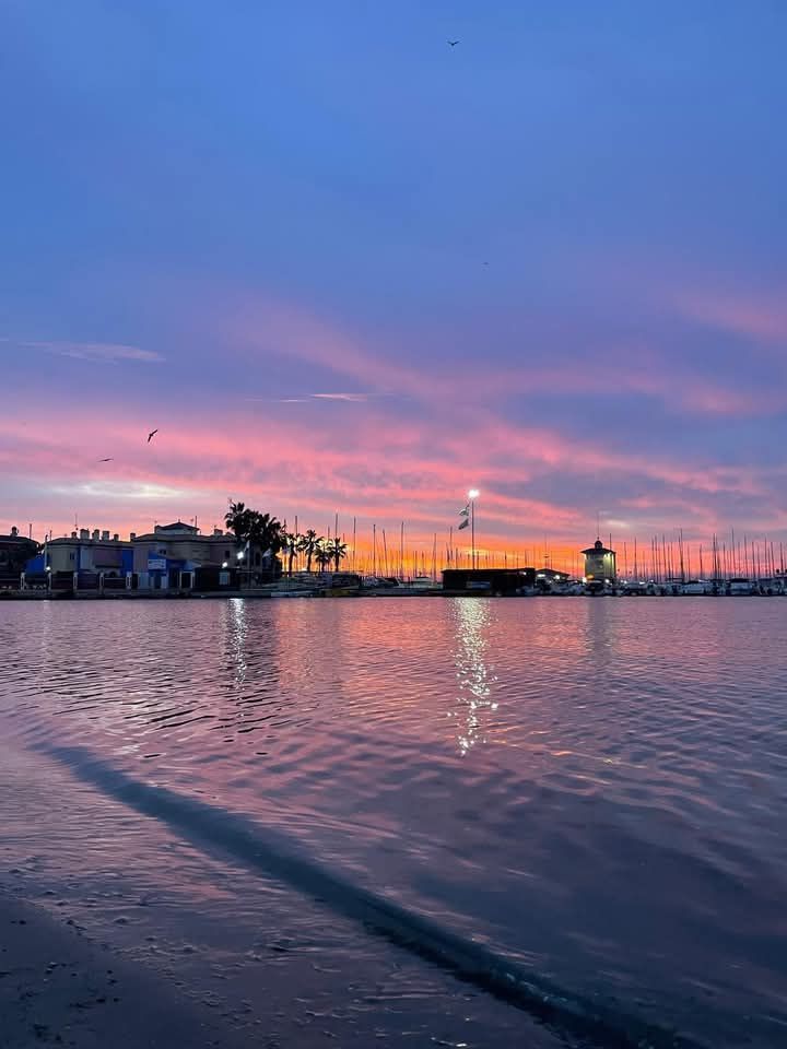 torrevieja playa de la mata casa del ancla aquopolis parque del molino parque aromático zenia boulevar habaneras centro comercial