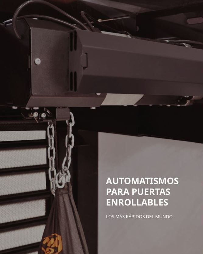 Abrepuertas automático fijado al techo, con cadena y bolsa para colgar. El texto dice: 