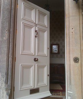 beige colour door