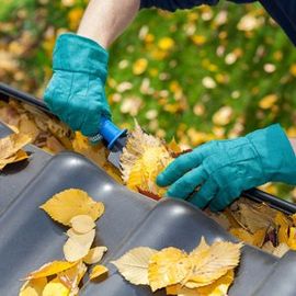 Gutter cleaning and repairs