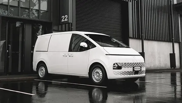 Hyundai STARIA Load