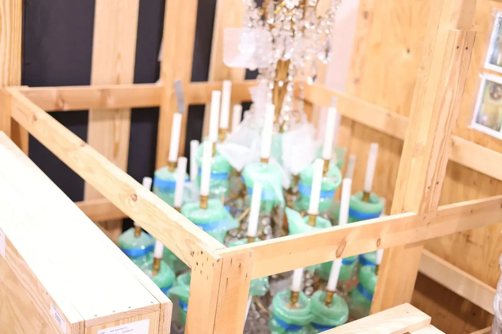 Wooden Crate | Dallas, TX | Delivery Limited