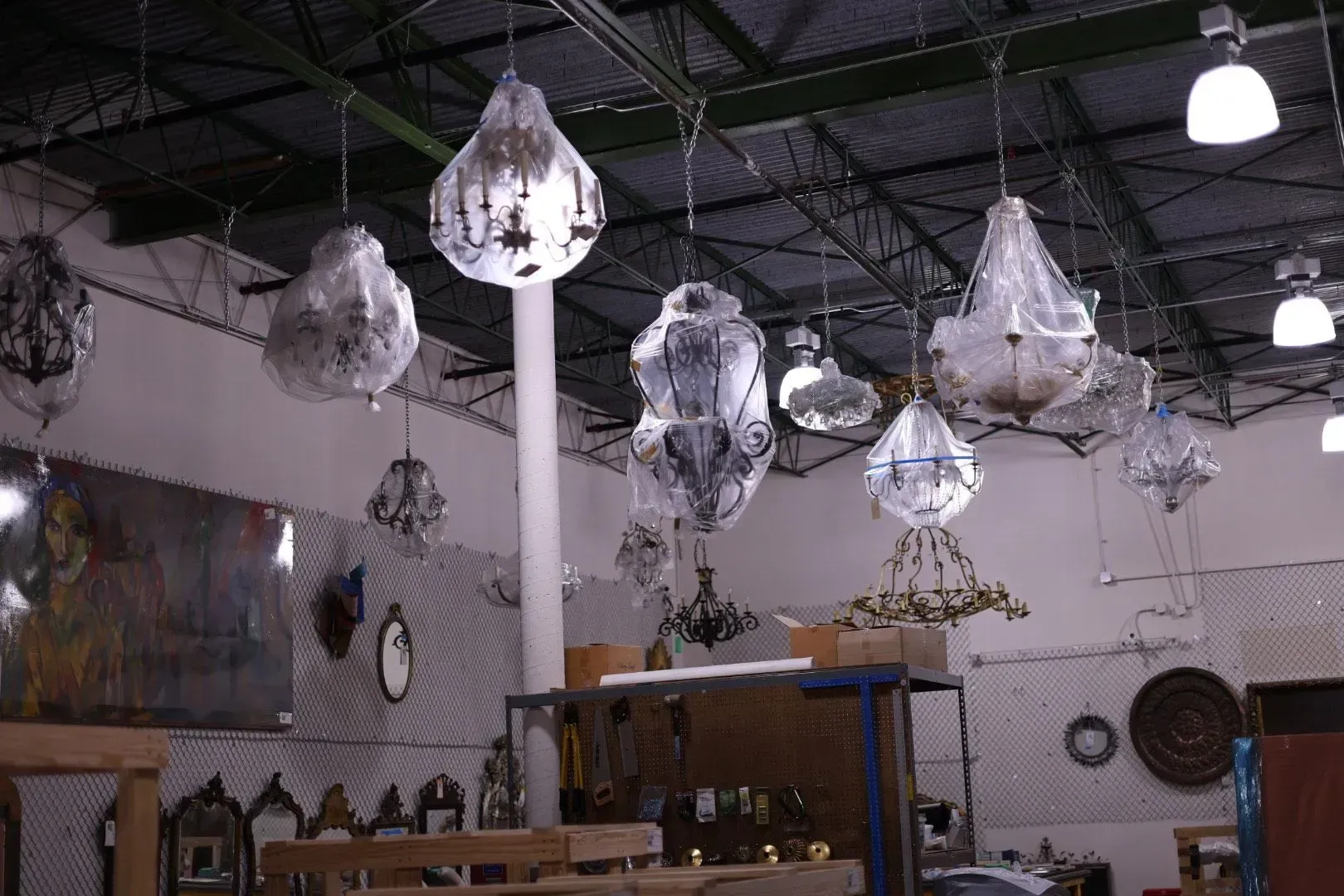 Room With Lights | Dallas, TX | Delivery Limited