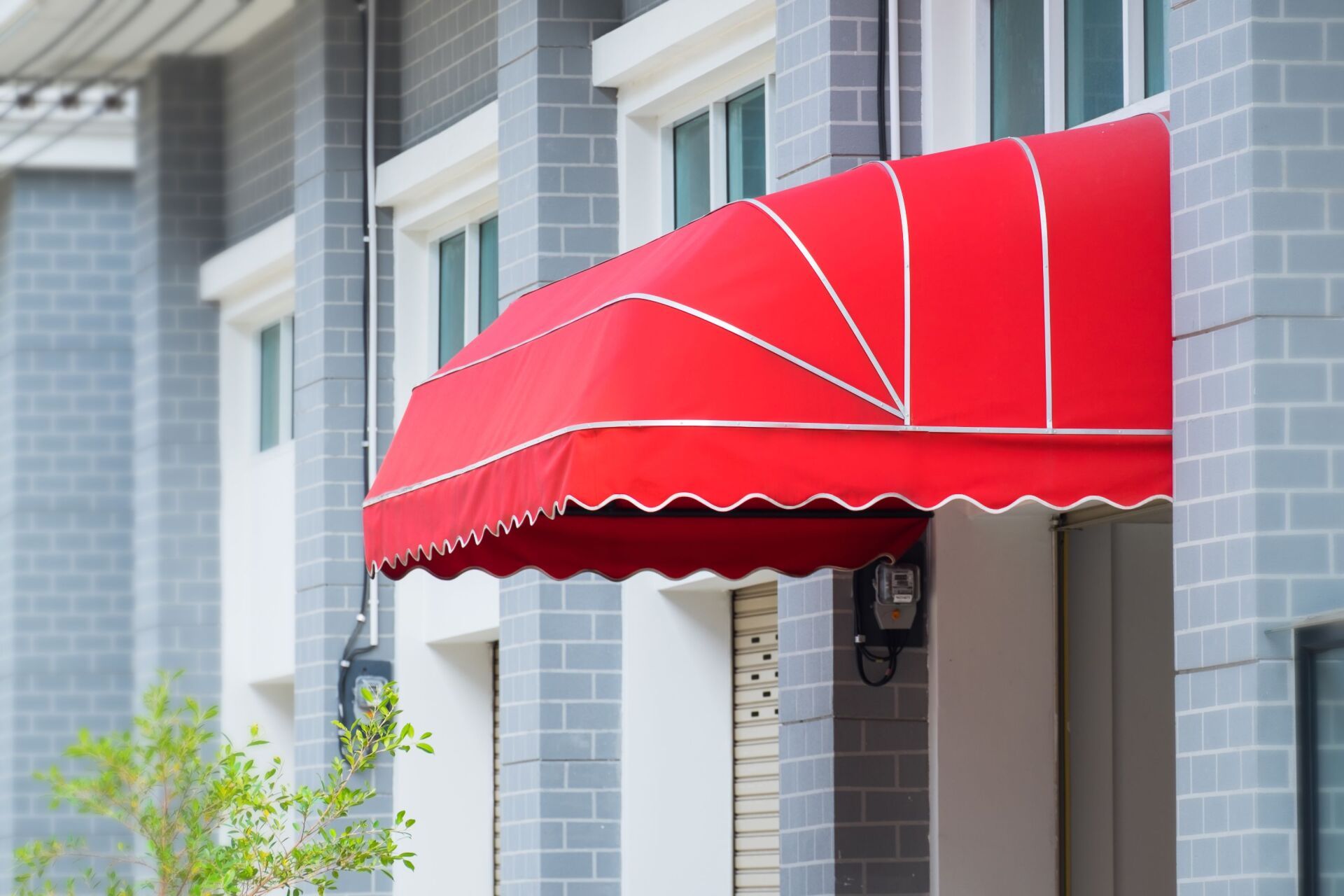 tenda a cappottina rossa